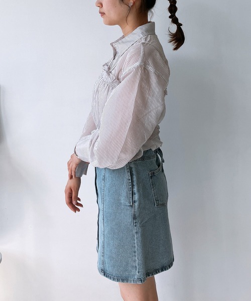 AS KNOW AS plus（アズノゥアズプラス）の「◎シャーリングキャミソールとシャツ セットアイテム（シャツ/ブラウス・レディース・グレー系/イエロー系/ブルー系・FREE）」の15枚目の写真