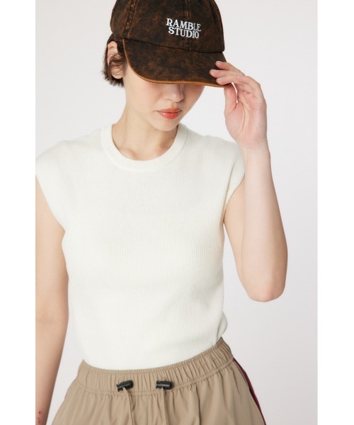 RODEO CROWNS WIDE BOWL（ロデオクラウンズワイドボウル）の「BASIC ノースリーブ ニット トップス（その他トップス・レディース・ライム/レッド/オフホワイト/ブラック・FREE）」の5枚目の写真