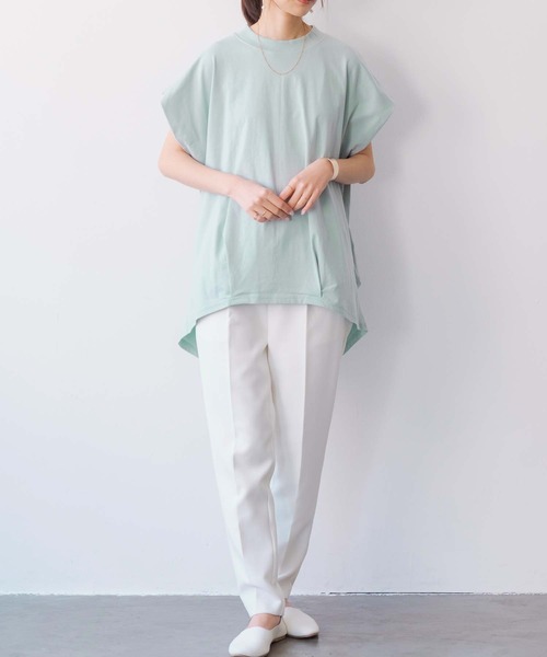 and it_(アンドイット)の「バックタック二の腕カバーコットンTシャツ(Tシャツ/カットソー・レディース・ライトブルー/グレイッシュベージュ/オフホワイト/ブラック・FREE)」の14枚目の写真