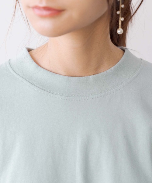 and it_(アンドイット)の「バックタック二の腕カバーコットンTシャツ(Tシャツ/カットソー・レディース・ライトブルー/グレイッシュベージュ/オフホワイト/ブラック・FREE)」の17枚目の写真