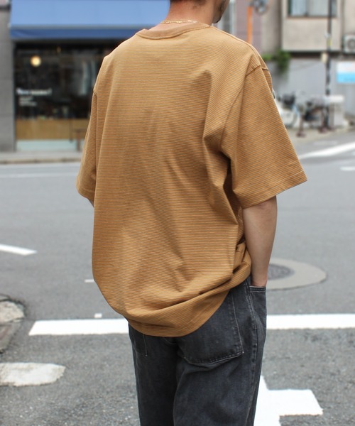 Carhartt(カーハート)の「【carhartt】カーハート Relaxed S/S Pocket Stripe T-shirt リラックス ポケット付き 半袖ストライプ Tシャツ 106145(Tシャツ/カットソー・メンズ・ライトブラウン/ナチュラル/バーガンディー・S/M/L/XL)」の22枚目の写真