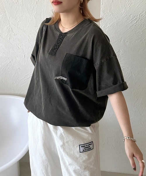 apres jour mignon（アプレジュールミニョン）の「【apresjour mignon SOIE】ユニセックスロゴヘンリーネックTシャツ【ZOZOTOWN限定アイテム】（Tシャツ/カットソー・レディース・レッド/ネイビー/ブラック系その他・X-LARGE/MEDIUM）」の11枚目の写真