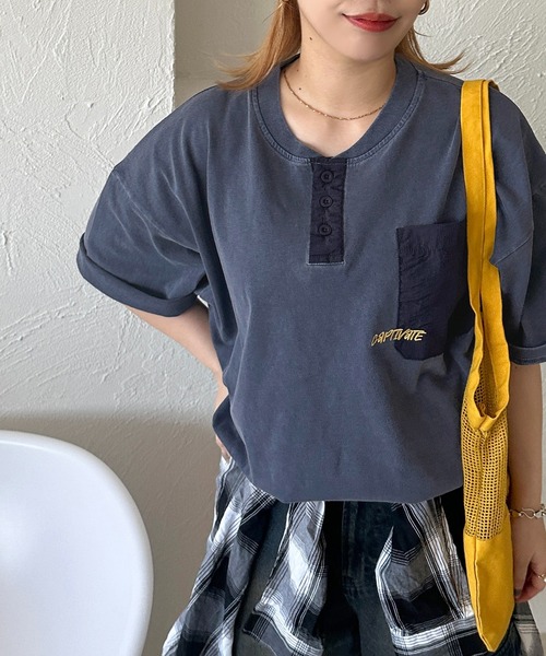 apres jour mignon（アプレジュールミニョン）の「【apresjour mignon SOIE】ユニセックスロゴヘンリーネックTシャツ【ZOZOTOWN限定アイテム】（Tシャツ/カットソー・レディース・レッド/ネイビー/ブラック系その他・X-LARGE/MEDIUM）」の18枚目の写真