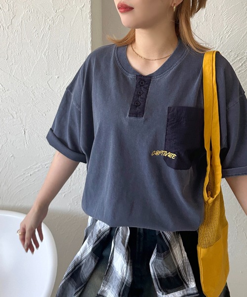 apres jour mignon（アプレジュールミニョン）の「【apresjour mignon SOIE】ユニセックスロゴヘンリーネックTシャツ【ZOZOTOWN限定アイテム】（Tシャツ/カットソー・レディース・レッド/ネイビー/ブラック系その他・X-LARGE/MEDIUM）」の20枚目の写真