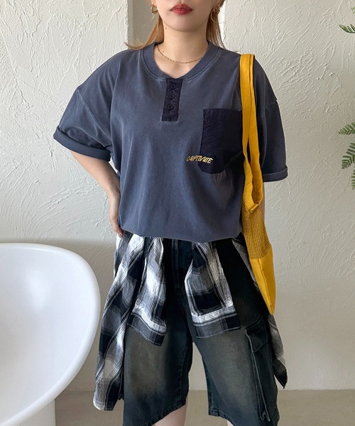 apres jour mignon（アプレジュールミニョン）の「【apresjour mignon SOIE】ユニセックスロゴヘンリーネックTシャツ【ZOZOTOWN限定アイテム】（Tシャツ/カットソー・レディース・レッド/ネイビー/ブラック系その他・X-LARGE/MEDIUM）」の21枚目の写真