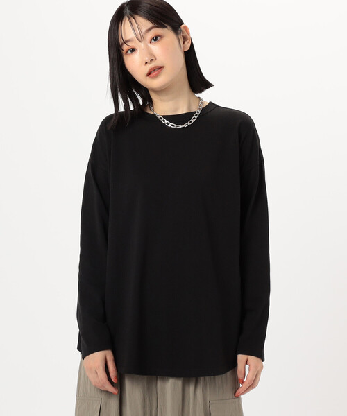 COMME CA ISM（コムサイズム）の「後ろスリット Ｔシャツ　（長袖）（Tシャツ/カットソー・レディース・ホワイト/ブラック/チャコール・LARGE/MEDIUM）」の8枚目の写真