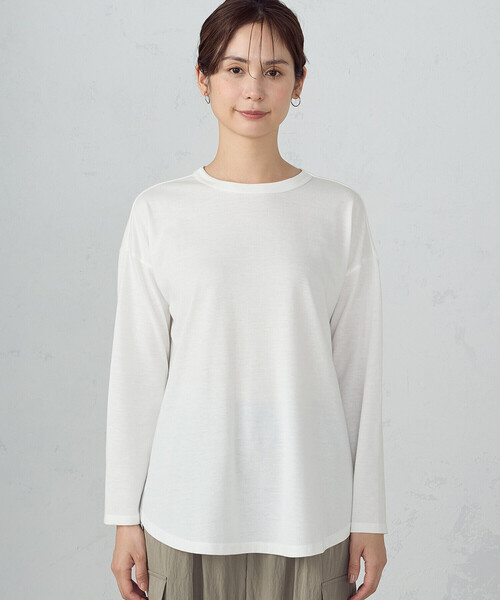 COMME CA ISM（コムサイズム）の「後ろスリット Ｔシャツ　（長袖）（Tシャツ/カットソー・レディース・ホワイト/ブラック/チャコール・LARGE/MEDIUM）」の13枚目の写真