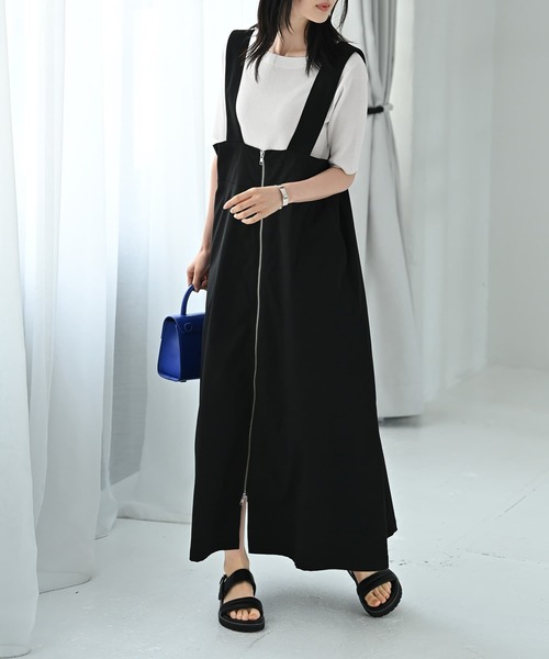 STYLE DELI（スタイルデリ）の「【BLK001】フロントジップジャンパースカート（ワンピース・レディース・ブラック/ベージュ・FREE）」の8枚目の写真