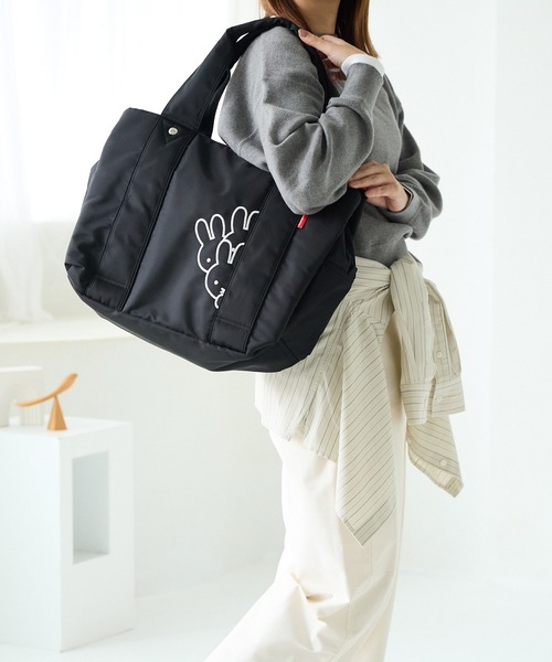 Miffy( ミッフィー)の「miffy ミッフィー トートバッグ ボストンバッグ レディース 大容量 ナイロン かくれんぼミッフィー キャリオン対応 62017(トートバッグ・レディース・ブラック/カーキ/ブラウン/ベージュ/ピンク・FREE)」の8枚目の写真