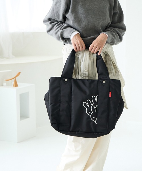 Miffy( ミッフィー)の「miffy ミッフィー トートバッグ ボストンバッグ レディース 大容量 ナイロン かくれんぼミッフィー キャリオン対応 62017(トートバッグ・レディース・ブラック/カーキ/ブラウン/ベージュ/ピンク・FREE)」の9枚目の写真