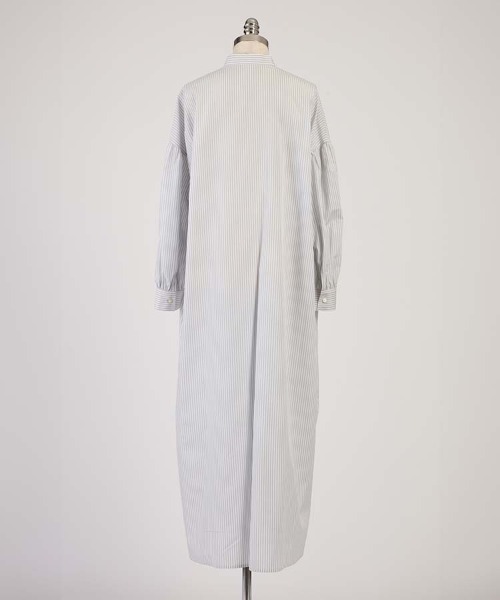 1chaku.（イッチャク）の「ボリューム袖ストライプシャツワンピース（ワンピース・レディース・ライトグレー・マルチサイズ）」の4枚目の写真