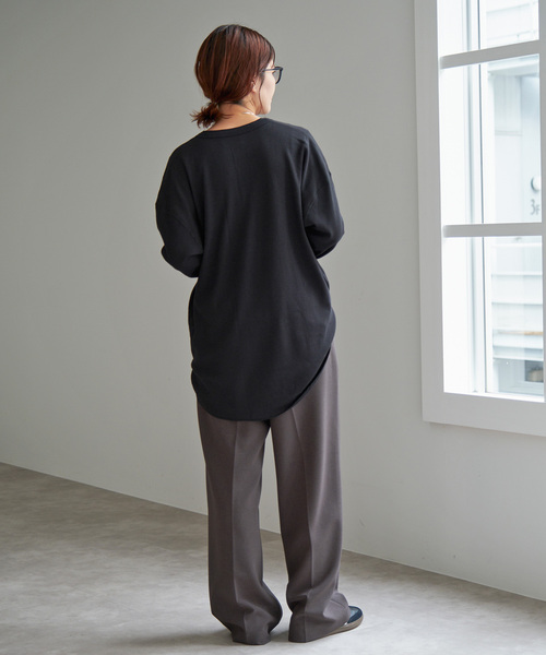 Spick & Span（スピックアンドスパン）の「《追加》HANES / ヘインズ Thermal Henly Neck HW4-A502（Tシャツ/カットソー・レディース・ブラック/アイボリー/チャコールグレー・FREE）」の17枚目の写真