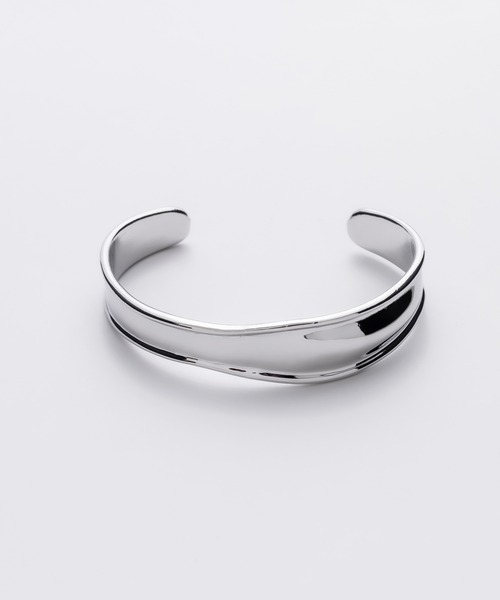 ciite'（シーテ）の「ニュアンスカーブバングル（バングル/リストバンド・レディース・ゴールド/シルバー・FREE）」の7枚目の写真