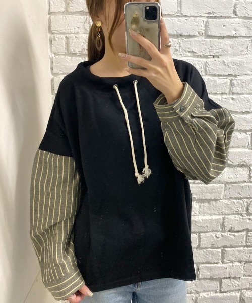 and it_（アンドイット）の「裏毛ルーズハイネックシャツ切替袖プルオーバー（スウェット・レディース・アイボリー/ブラック/杢グレー・M）」の2枚目の写真
