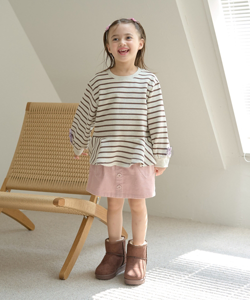 Lycee mine（リセマイン）の「【毛玉バイバイ裏起毛裏毛】アソートリボン付きガーリートップス（スウェット・キッズ・ブルーグレー/ブラック/シルバーグレー/レッド/ダークブラウン/ライトグリーン・100cm/110cm/120cm/130cm/140cm/150cm）」の8枚目の写真