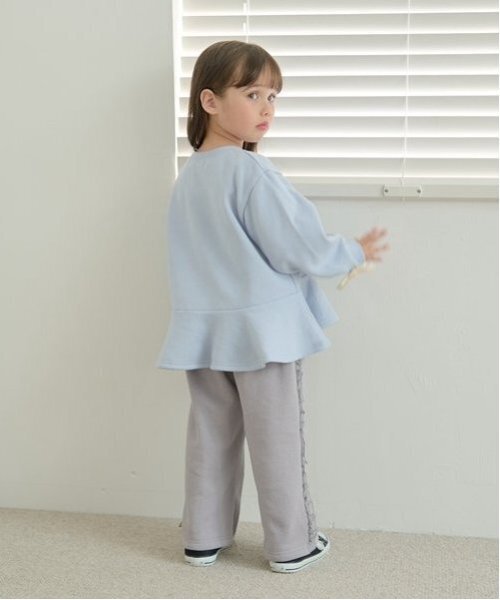 Lycee mine（リセマイン）の「【毛玉バイバイ裏起毛裏毛】アソートリボン付きガーリートップス（スウェット・キッズ・ブルーグレー/ブラック/シルバーグレー/レッド/ダークブラウン/ライトグリーン・100cm/110cm/120cm/130cm/140cm/150cm）」の11枚目の写真