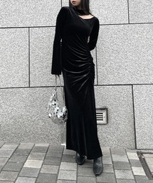 アシンメトリー」に該当するレディースのワンピース（ブラック