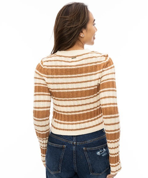 BILLABONG(ビラボン)の「BILLABONG レディース CLARE セーター/ビラボンショート丈ランダムボーダーリブニット(ニット/セーター・レディース・ブラウン系その他・MEDIUM)」の3枚目の写真