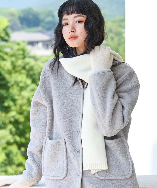 OSYAREVO（オシャレボ）の「ボア カーディガン ルームウェア セットアップ（ルームウェア/パジャマ・レディース・ベージュ/オフホワイト/グレー・MEDIUM/LARGE）」の4枚目の写真