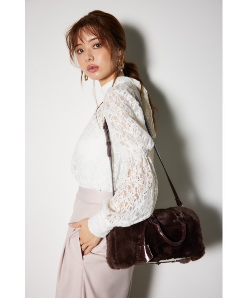 R.Deux 花柄エンボス加工 ファー付きジャケット フェイクファーボストンバッグ（ボストンバッグ）｜rienda