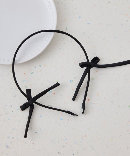 ROPE' PICNIC（ロペピクニック）の「サイドリボンカチューシャ（カチューシャ・キッズ・オフホワイト/ブラック・FREE）」の5枚目の写真