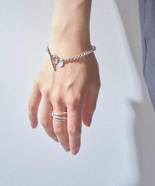 PHILIPPE AUDIBERT(フィリップ オーディベール)の「【PHILIPPE AUDIBERT】パールチェーンブレスレット Bracelet Argane perles de verre laiton BR5960(ブレスレット・レディース・シルバー・FREE)」の5枚目の写真