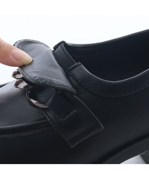 byあしながおじさん（バイアシナガオジサン）の「軽量｜厚底チェーンローファー　8510129（ローファー・レディース・ブラック系その他/ブラック/アイボリー・22.5cm/23cm/23.5cm/24cm/24.5cm）」の9枚目の写真