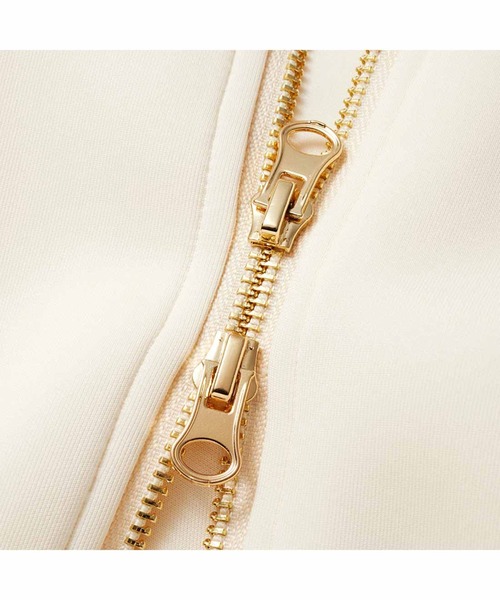 IEDIT(イディット)の「IEDIT パール調パーツで後ろ姿にアクセント ダンボール素材のダブルジップパーカー(パーカー・レディース・オフホワイト/ネイビー・M/L/LL/3L/S/4L)」の16枚目の写真