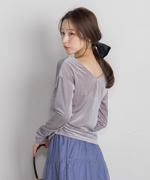QUEENS COURT(クイーンズコート)の「ニュアンスベロアバックシャンカットソー≪手洗い可能≫(Tシャツ/カットソー・レディース・パープル/ピンク/ライトグレー/ブラック・M)」の3枚目の写真