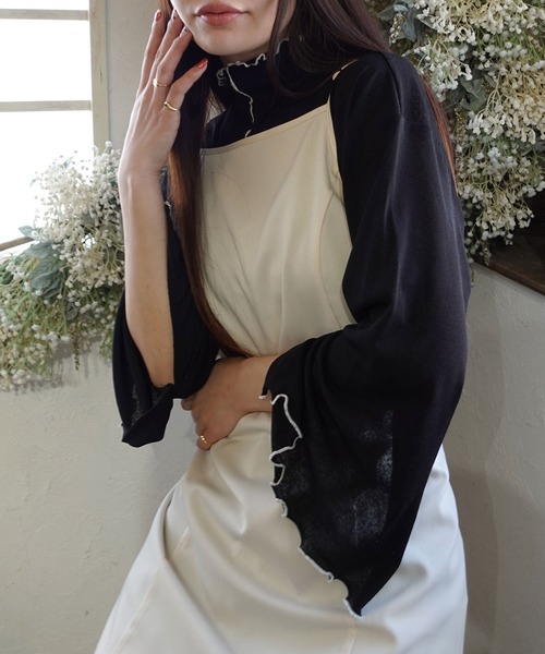 CORNERS（コーナーズ）の「ボトルネックシアーフレアスリーブトップス（Tシャツ/カットソー・レディース・アイボリー/ブラック/グレー/ライム・M）」の5枚目の写真