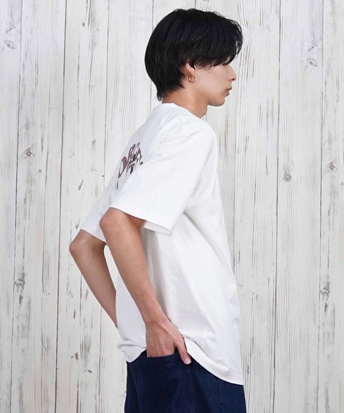 FORGET NEVER（フォーゲットネバー）の「【ムラサキスポーツ限定】FORGET NEVER/フォーゲットネバー 半袖Tシャツ バックプリント 252OO1ST556FN（Tシャツ/カットソー・メンズ・ホワイト/ブラック・XL/L/M）」の6枚目の写真