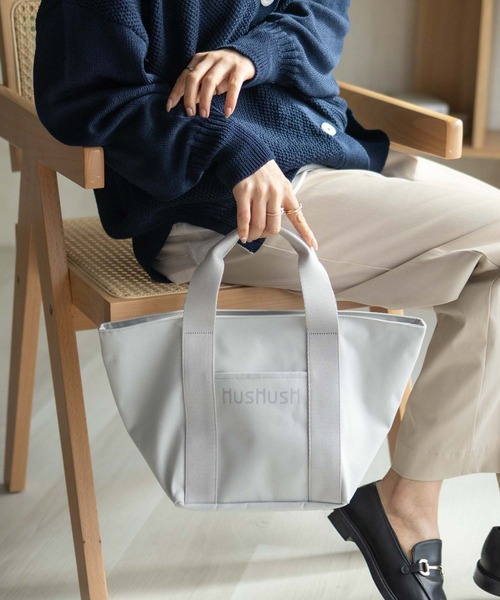 HusHusH（ハッシュアッシュ）の「HusHusH ロゴ入り トートバッグ（トートバッグ・レディース・パープル/グレー/ピンク・フリー）」の7枚目の写真