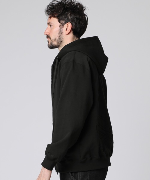 Psycho Bunny（サイコバニー）の「ビッグシルエットロゴ ジップパーカ（パーカー・メンズ・ブラック/ライトグレー・SMALL/MEDIUM/LARGE/X-LARGE）」の5枚目の写真