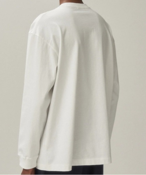 ATON（エイトン）の「ATON (エイトン)12/- AIR SPININNG | LOOSE FIT L/S T-SHIRT（Tシャツ/カットソー・メンズ・ブラック/ホワイト・4/2/6）」の4枚目の写真