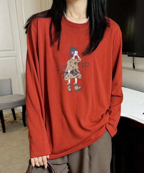 aimoha(アイモハ)の「イラストプリントロングスリーブTシャツ(Tシャツ/カットソー・レディース・ブラック/ホワイト/ダークグレー/オレンジ/イエロー・FREE)」の5枚目の写真