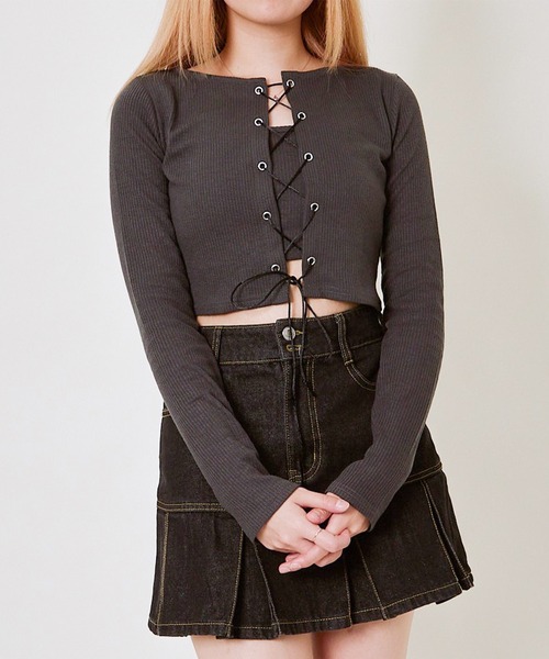 GORGE(ゴージ)の「《編み上げ×キャミSET》レディース リブ アンサンブルトップス レイヤード 春夏秋(Tシャツ/カットソー・レディース・チャコール/ブラック・F)」の12枚目の写真