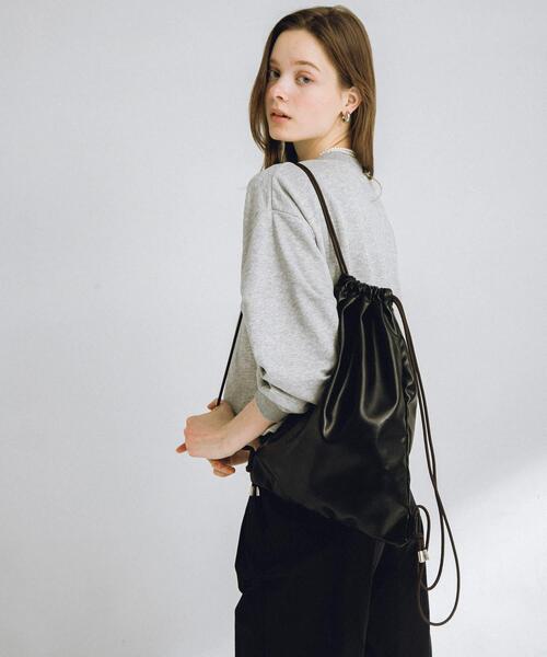 URBAN RESEARCH Sonny Label（アーバンリサーチサニーレーベル）の「エンボスロゴナップサック（バックパック/リュック・レディース・ブラック/アイボリー・ONE）」の6枚目の写真