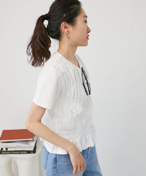 le.coeur blanc（ルクールブラン）の「フロントシャーリングTシャツ（Tシャツ/カットソー・レディース・オフホワイト/ブラック・38）」の21枚目の写真