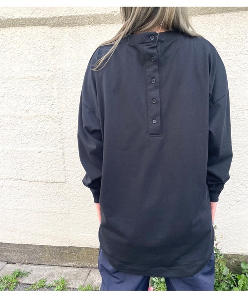 WORLD WIDE LOVE!（ワールドワイドラブ）の「ヘンリーネックラウンドTEE（Tシャツ/カットソー・レディース・イエロー/オフホワイト/ブラック・1）」の11枚目の写真