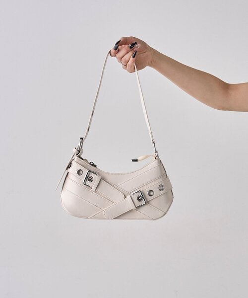 WHO'S WHO gallery（フーズフーギャラリー）の「ダブルベルトミニショルダーバッグ（ショルダーバッグ・レディース・ホワイト/ブラウン/レッド/ブラック/シルバー・FREE）」の2枚目の写真