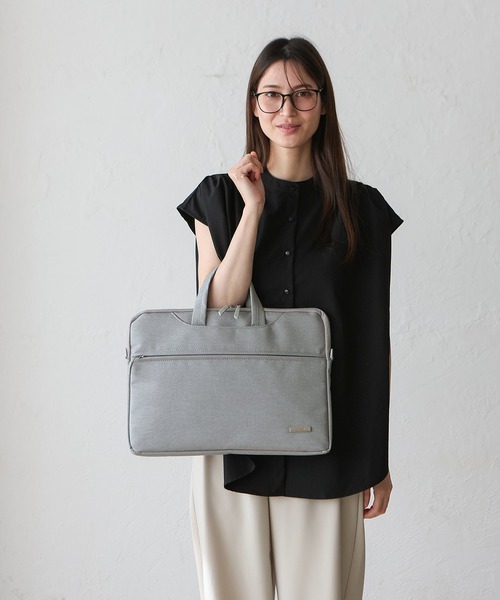 【美品】PARFOIS ナイロンビジネスバッグ（ベージュ）パソコンバッグ 日本製 ビジネスバッグ レディース ナイロン バッグ 軽量 A4 pc