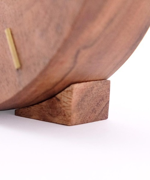 TIMELESS COMFORT（タイムレスコンフォート）の「BRASSと木の掛け・置き時計（置時計・レディース・ブラウン・ONE SIZE）」の8枚目の写真