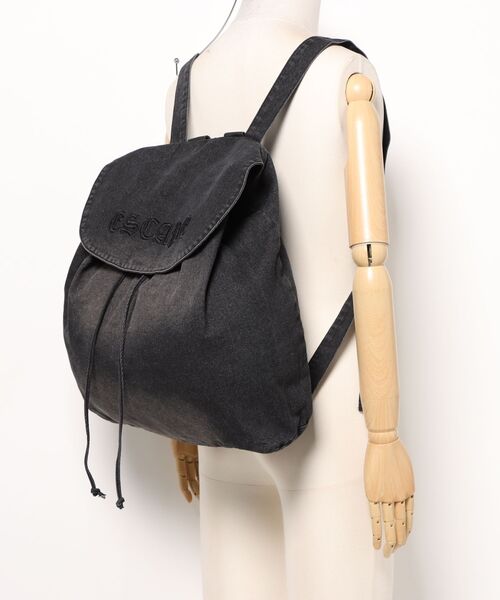 スタッズ付きブラックリュック y2k opium グランジ バックパック y2k レザーバッグ リュック スタッズ クロス 黒 パンク 平成