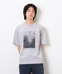 COMME CA ISM | 【接触冷感】 Feel-Cool フォトTシャツ 「SEA」(Tシャツ/カットソー)