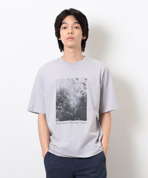 COMME CA ISM(コムサイズム)の「【接触冷感】 Feel-Cool フォトTシャツ 「SEA」(Tシャツ/カットソー・メンズ・ホワイト/グレー・LARGE/MEDIUM)」の6枚目の写真