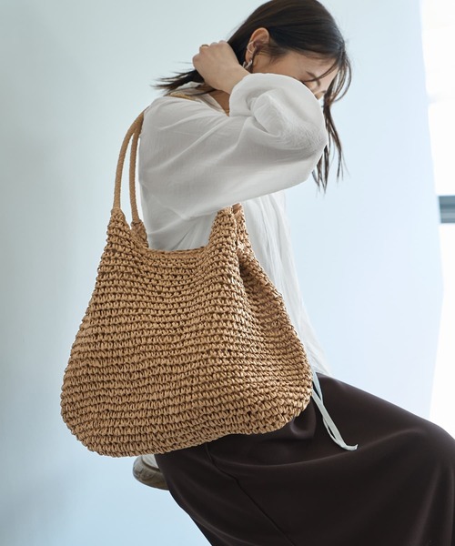 STYLE DELI（スタイルデリ）の「軽くてこなれたペーパー素材トートバッグ（トートバッグ・レディース・ブラウン系その他/ベージュ系その他・FREE）」の2枚目の写真