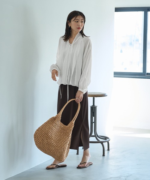 STYLE DELI（スタイルデリ）の「軽くてこなれたペーパー素材トートバッグ（トートバッグ・レディース・ブラウン系その他/ベージュ系その他・FREE）」の9枚目の写真
