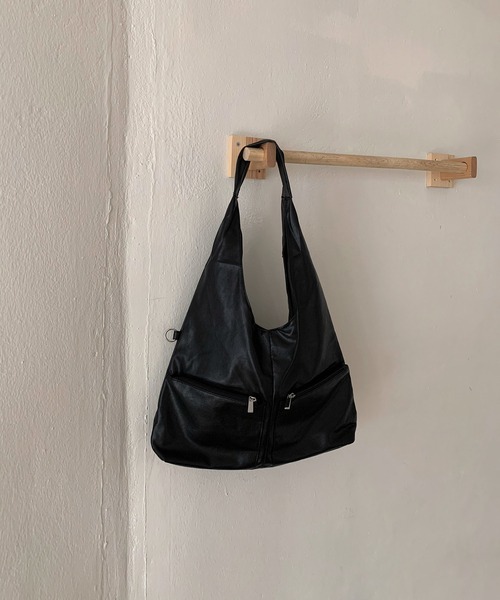 on:nue（オンニュ）の「【on:nue】マルチデイトートバッグ（トートバッグ・レディース・アイボリー/ブラウン/ブラック・ONE SIZE）」の15枚目の写真