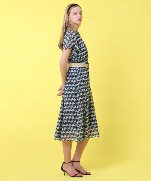 ANAYI（アナイ）の「reminiscence プリント  ワンピース（ワンピース・レディース・ネイビー/ブルー・34/38/36）」の5枚目の写真