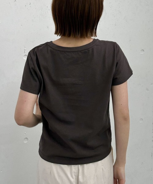 archives（アルシーヴ）の「ロゴ刺繍チビＴｅｅ（Tシャツ/カットソー・レディース・オフホワイト/チャコールグレー/ネイビー/イエロー・MEDIUM）」の14枚目の写真